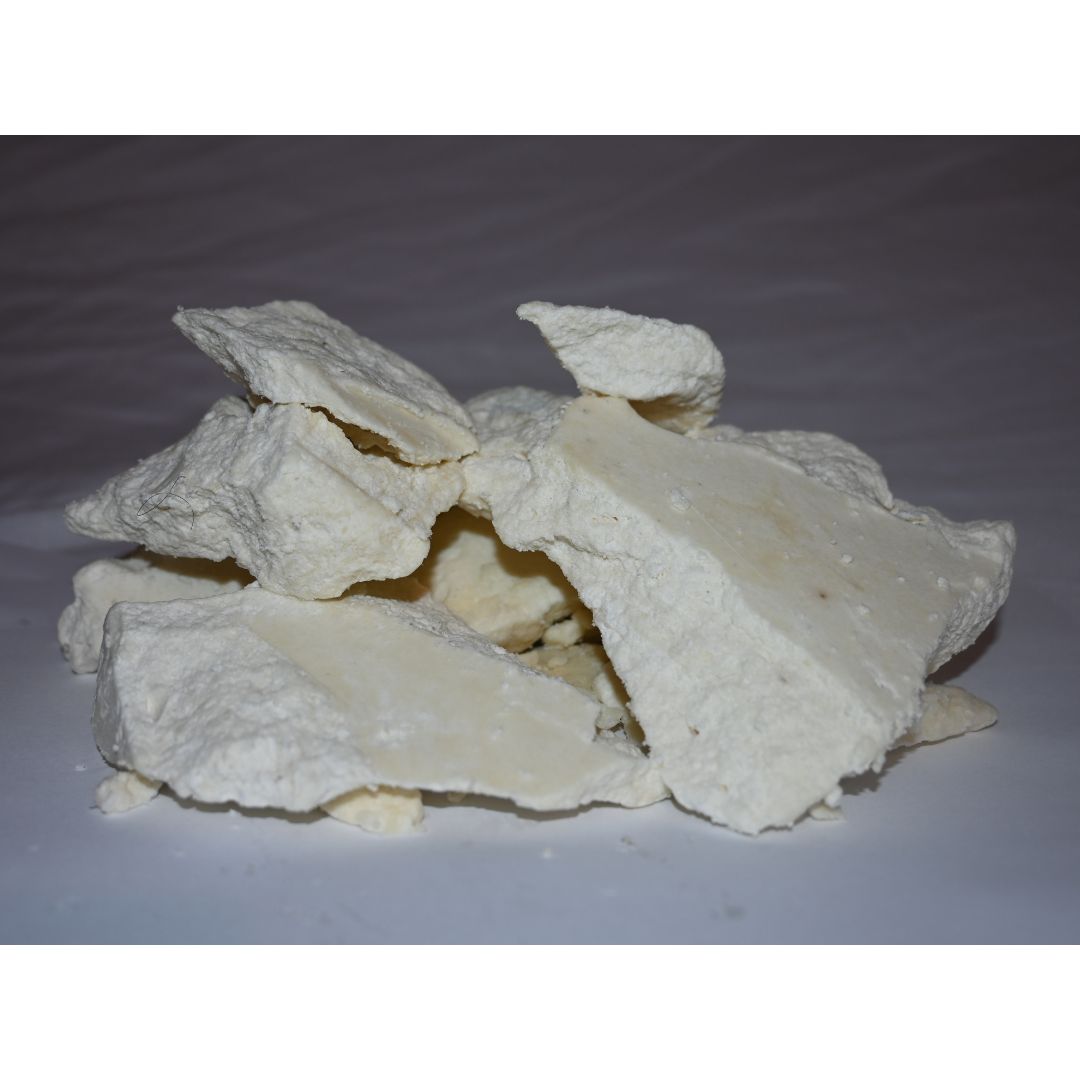 Raw Unrefined Shea Butter Chunks 8 oz – Product of Ghana